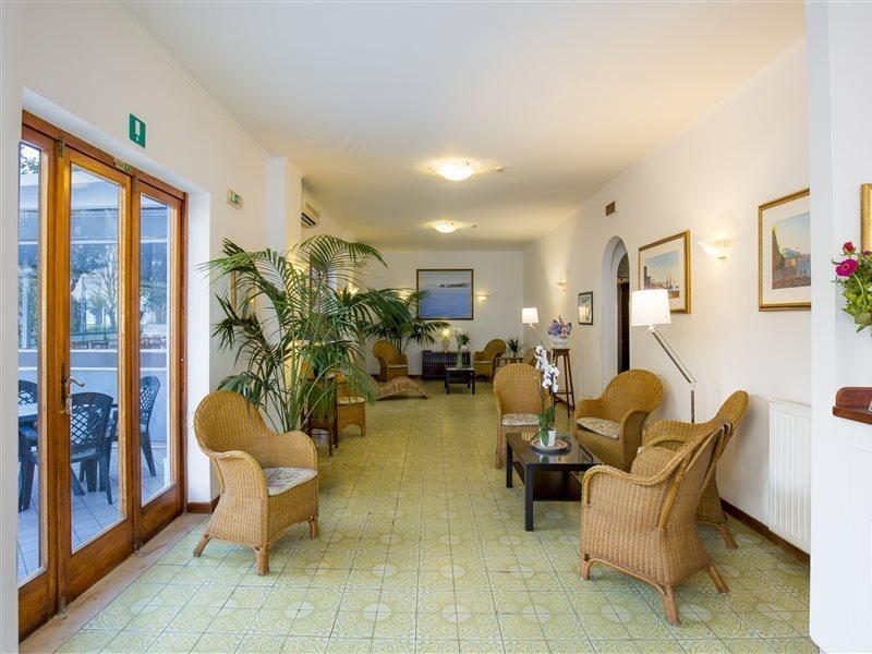 Hotel Angelina Sant'Agnello Εξωτερικό φωτογραφία